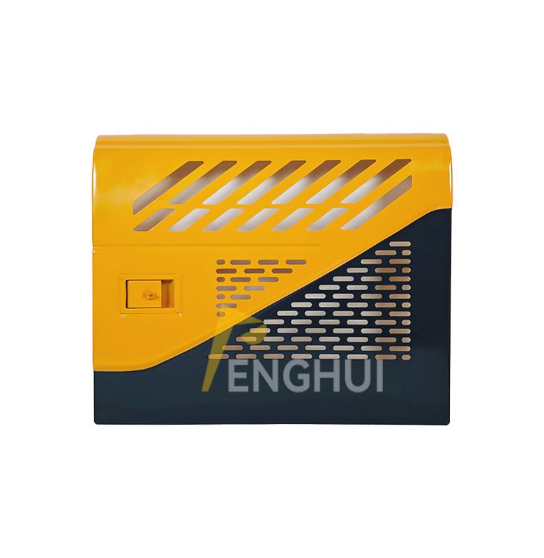 R215 Water tank/Radiator door for Hyundai