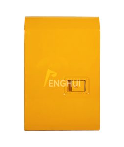 71N7-52100Y R210/250-7 Air Filter Door